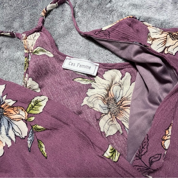 Ces Femme Large Mauve Floral Wrap-Front Romper - Picture 4 of 6